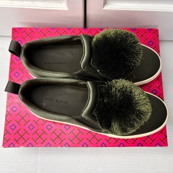 TORY BURCH Daphne Pom Pom Satin Luxe Platform Sneakers Size 6 - Picture 5 of 8